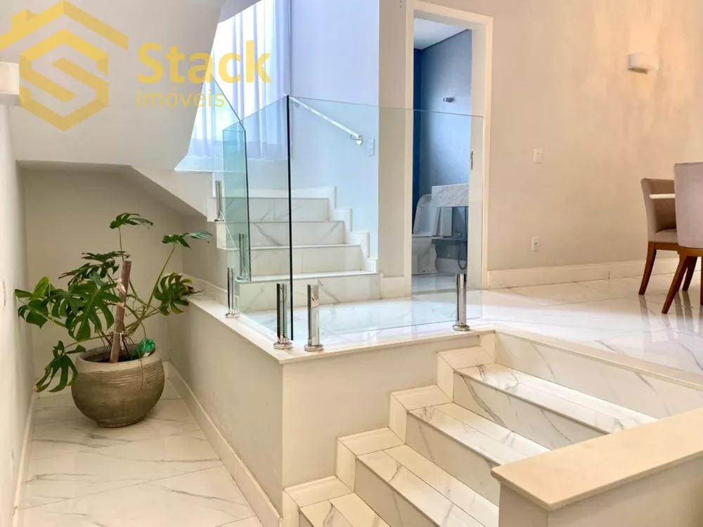 Casa, 4 quartos, 246 m² - Foto 8