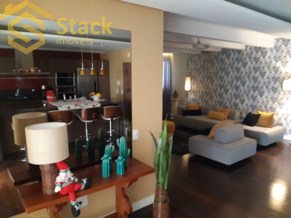 Apartamento à venda com 3 quartos, 131m² - Foto 3