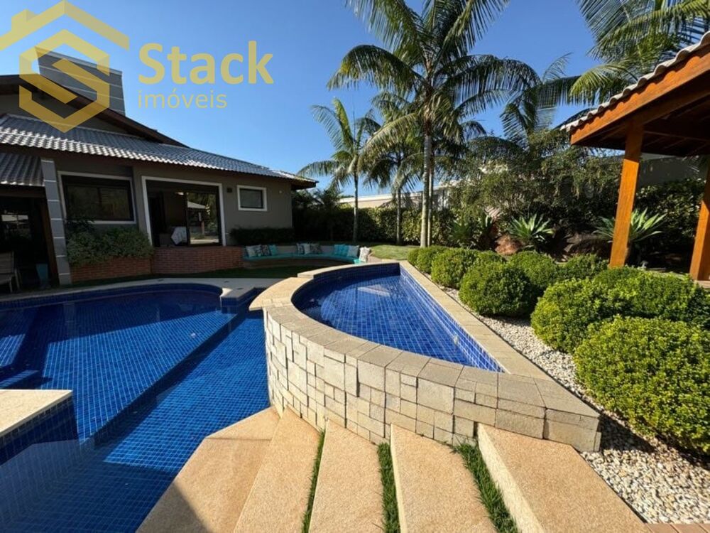 Casa, 4 quartos - Foto 1