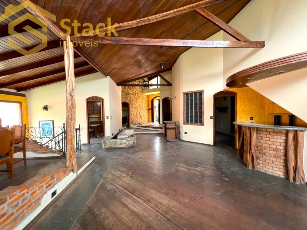 Casa, 4 quartos, 320 m² - Foto 1