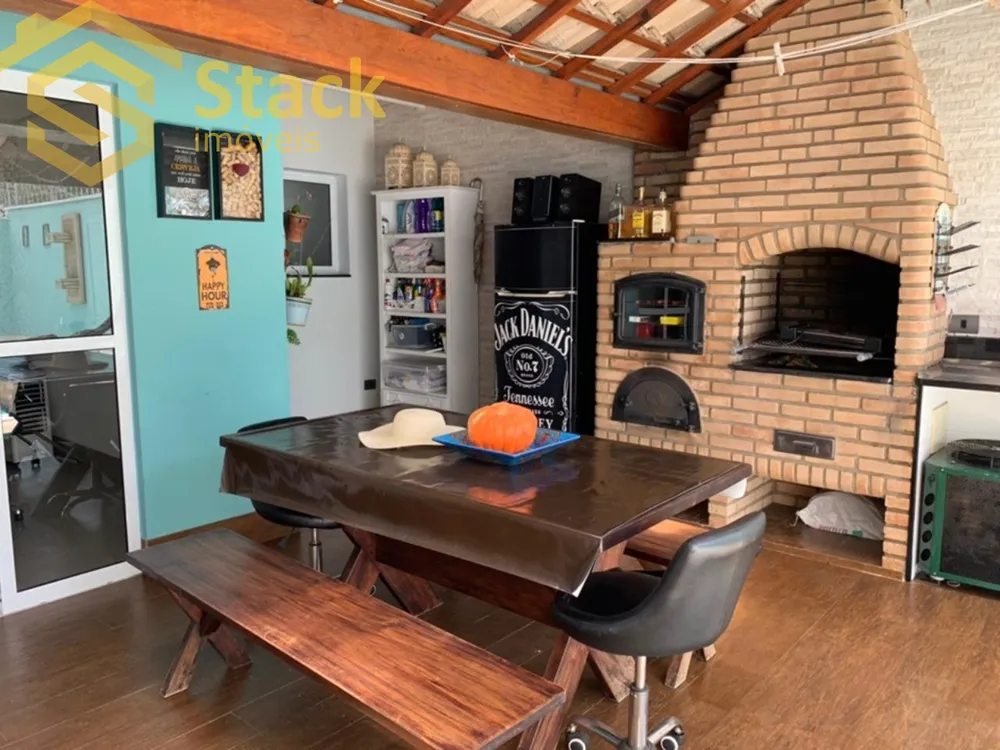 Casa, 3 quartos, 155 m² - Foto 2
