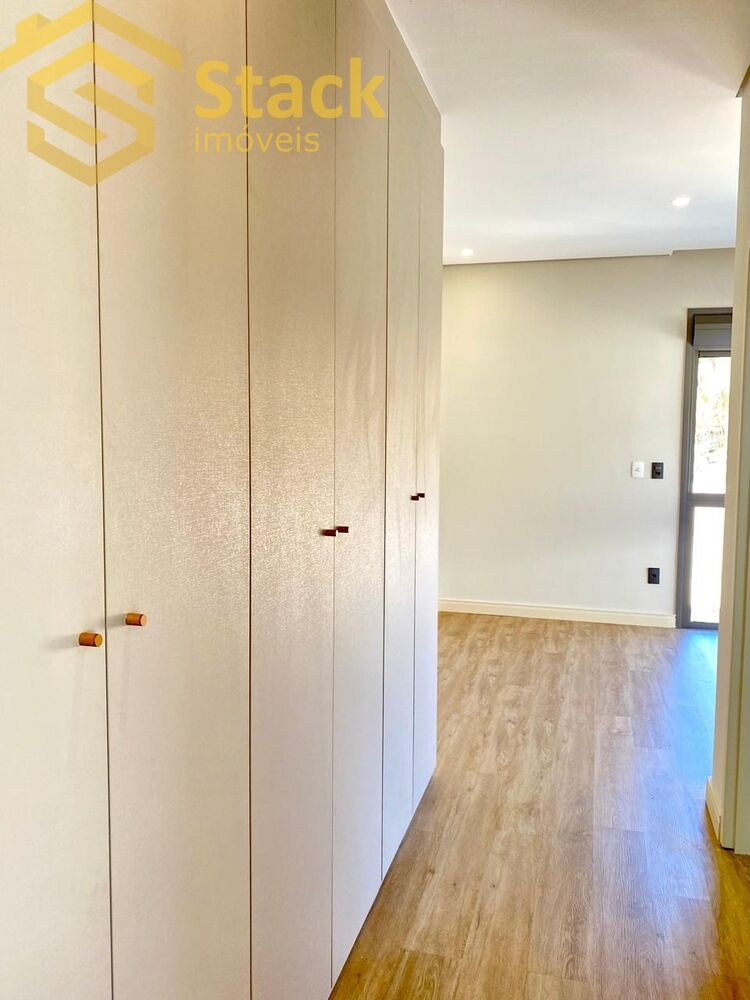 Casa, 3 quartos, 238 m² - Foto 4