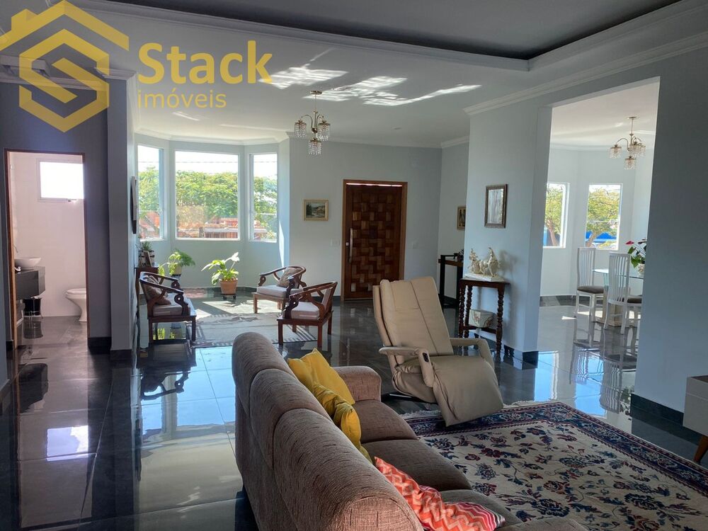 Casa à venda com 4 quartos, 320m² - Foto 9