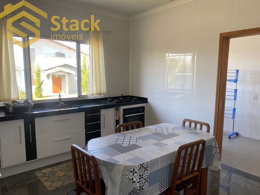 Casa à venda com 4 quartos, 320m² - Foto 24