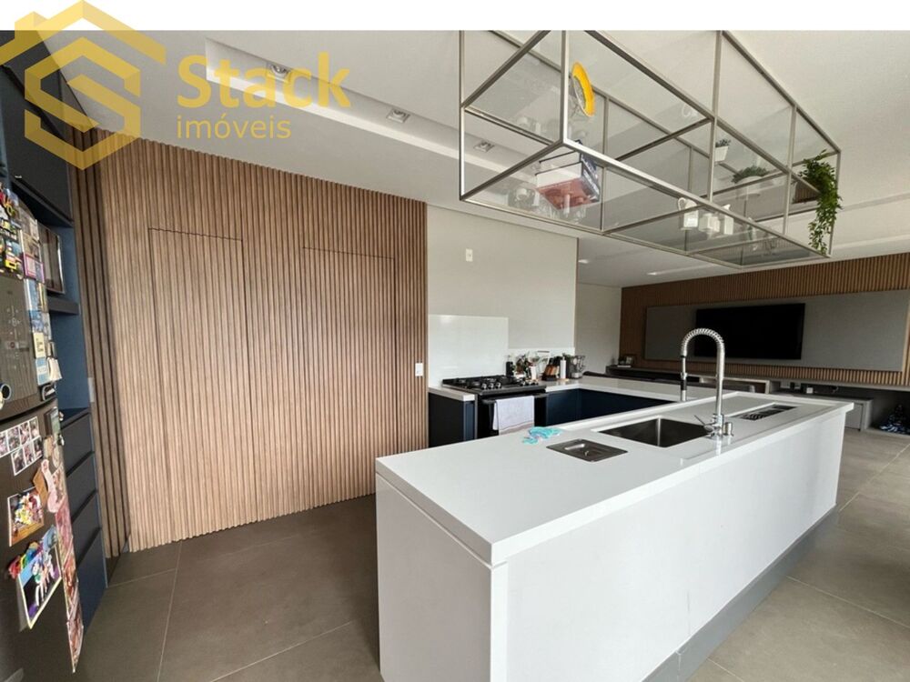 Casa, 4 quartos, 2 m² - Foto 1