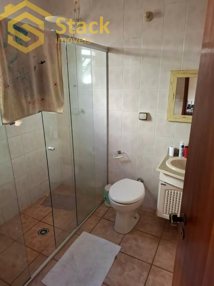 Chácara à venda com 6 quartos, 1000m² - Foto 8