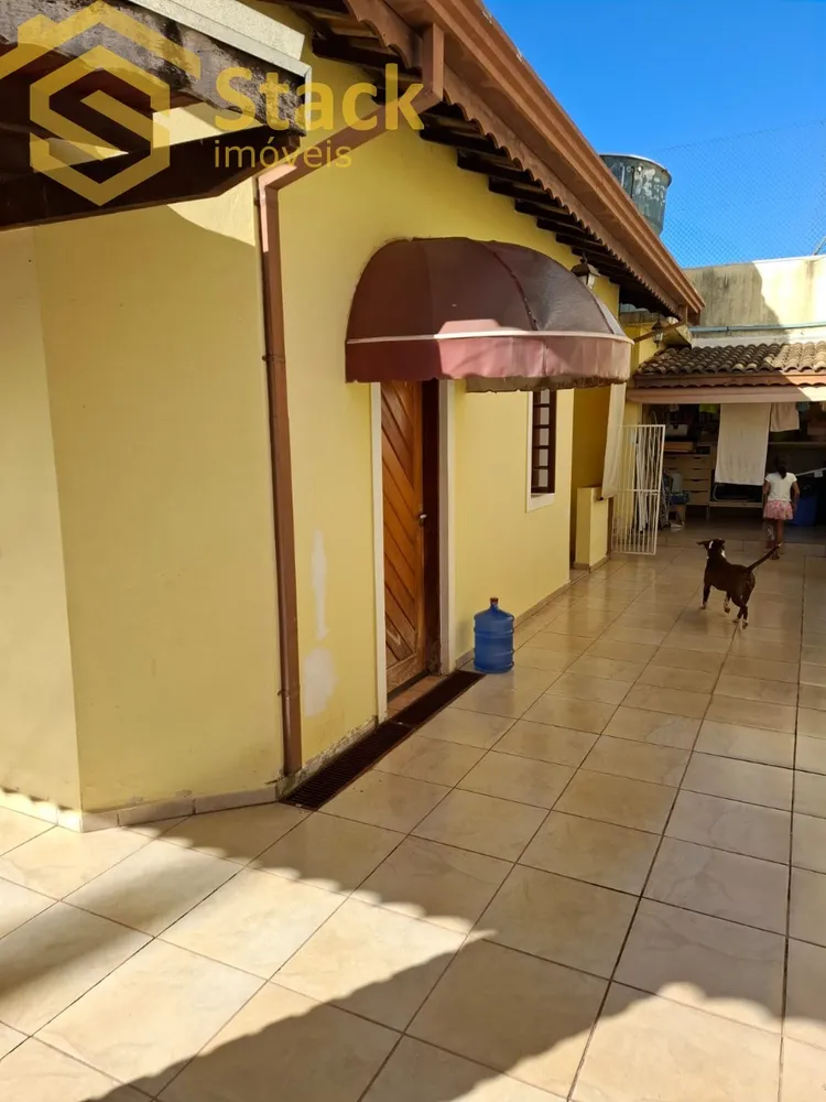 Chácara, 6 quartos, 1000 m² - Foto 9