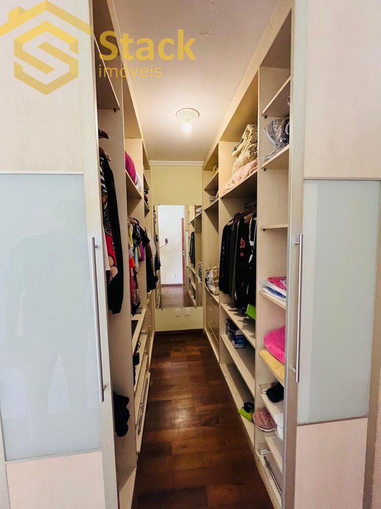 Casa, 4 quartos, 207 m² - Foto 4