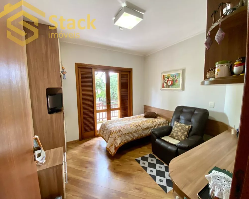 Casa, 5 quartos, 327 m² - Foto 8