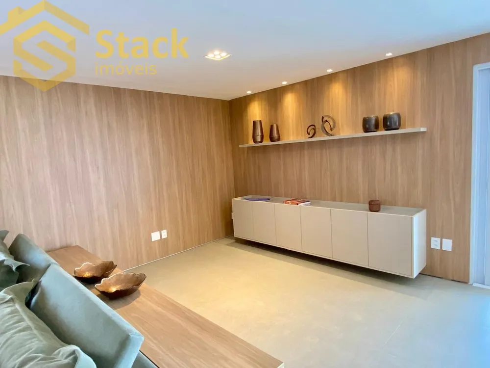 Apartamento, 3 quartos, 216 m² - Foto 2