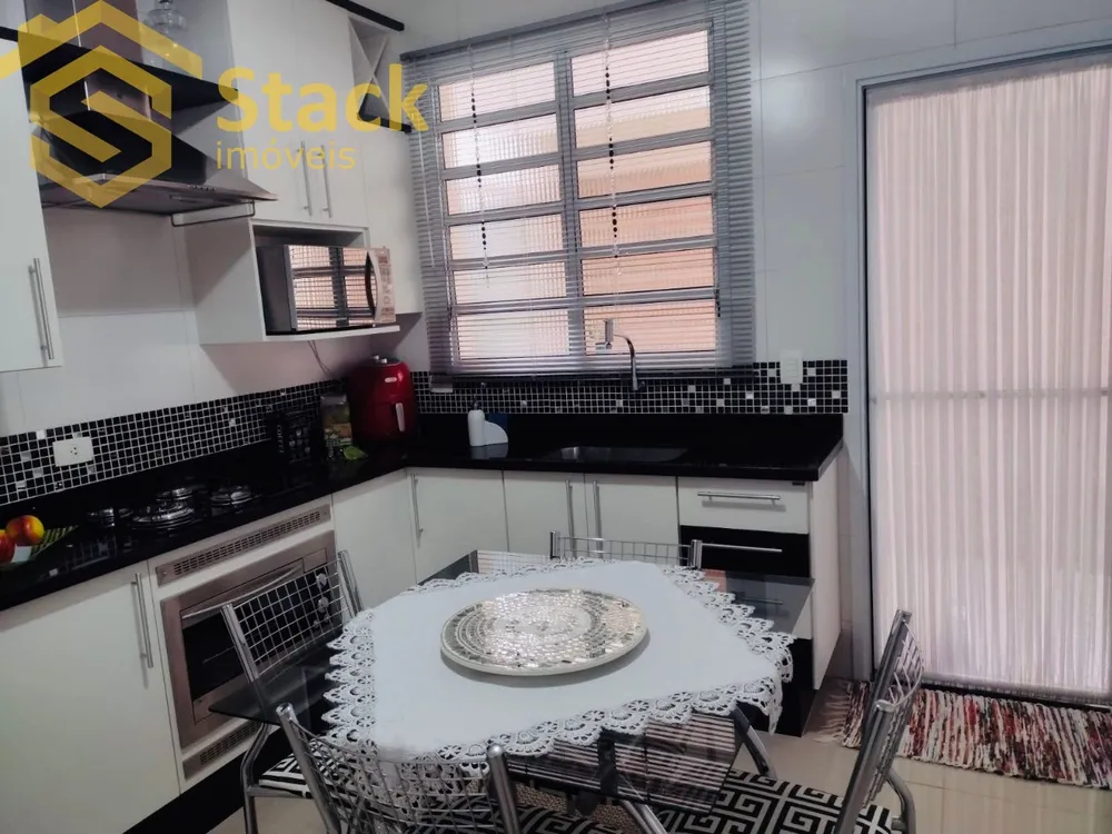 Casa, 3 quartos, 139 m² - Foto 4