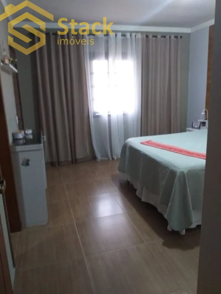 Casa, 4 quartos, 291 m² - Foto 1