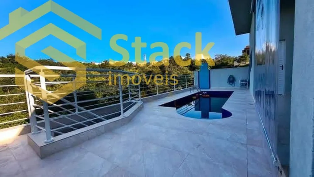 Casa, 3 quartos, 246 m² - Foto 2