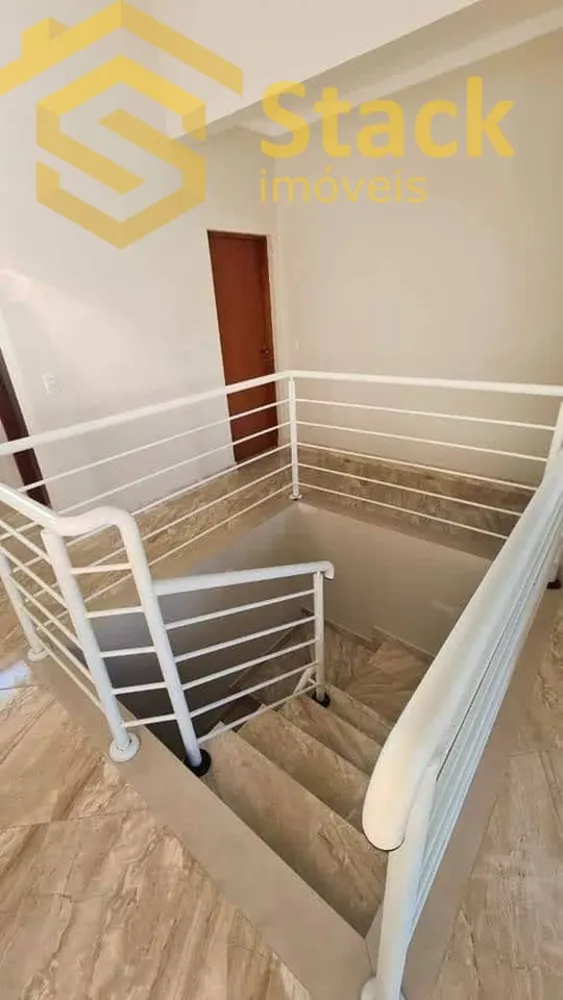 Casa, 3 quartos, 246 m² - Foto 9