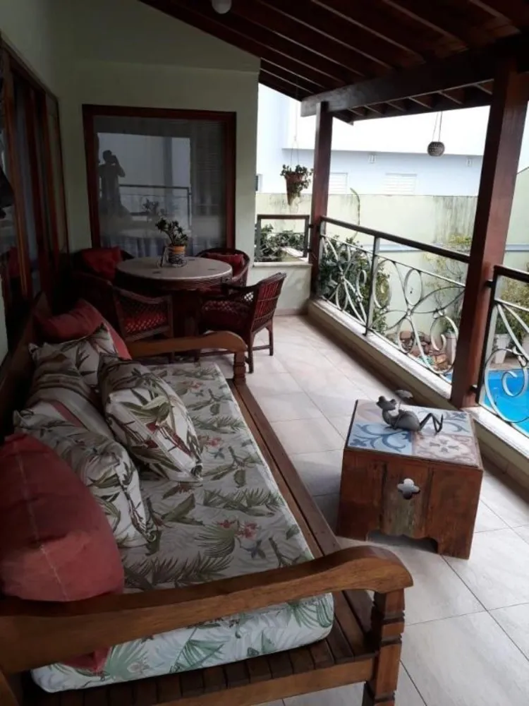 Casa, 4 quartos, 390 m² - Foto 3