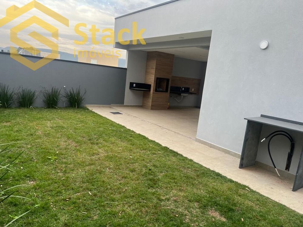 Casa, 3 quartos, 158 m² - Foto 1