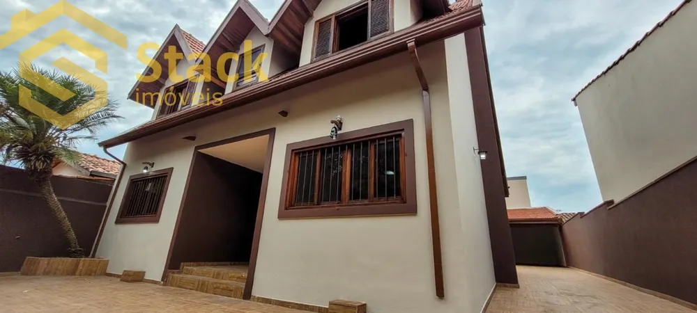 Casa, 3 quartos, 245 m² - Foto 2