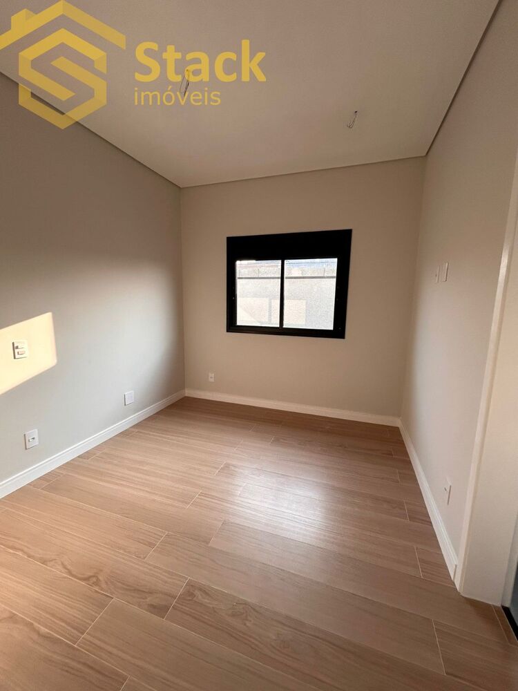 Casa, 3 quartos, 164 m² - Foto 4