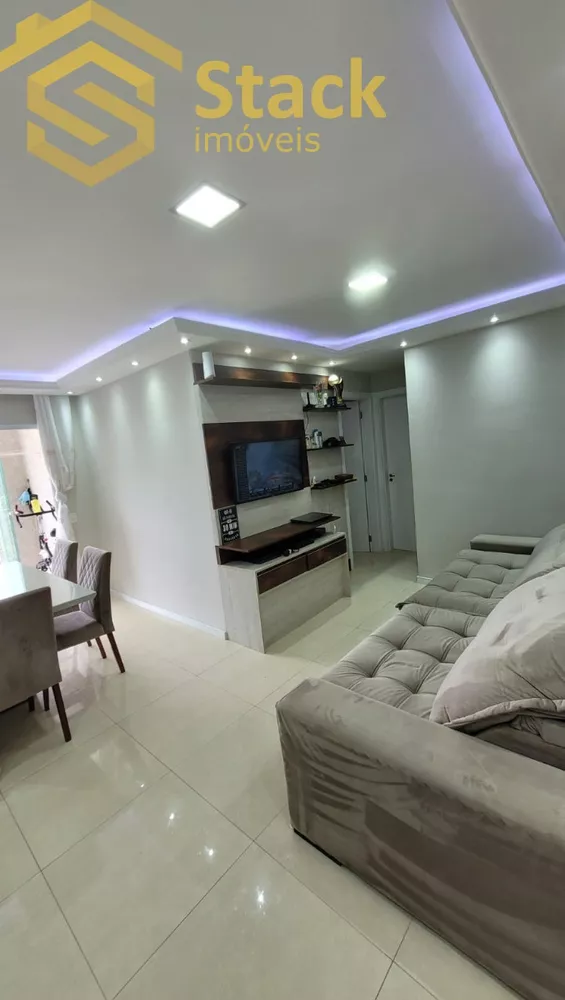 Apartamento à venda com 2 quartos, 67m² - Foto 3