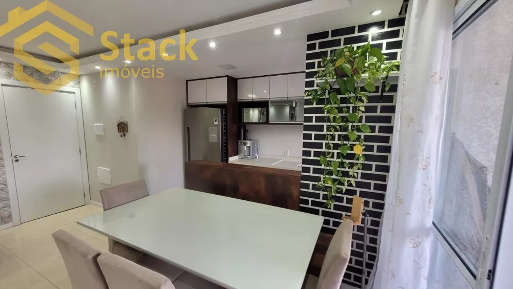 Apartamento à venda com 2 quartos, 67m² - Foto 4