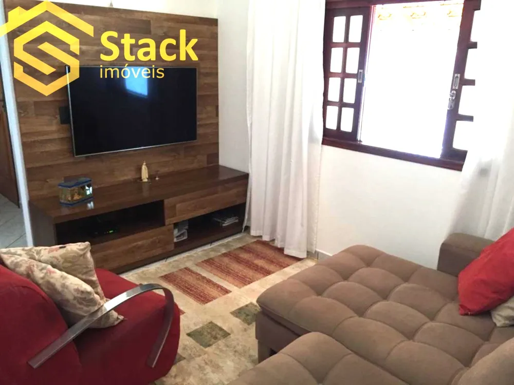 Casa, 3 quartos, 131 m² - Foto 1