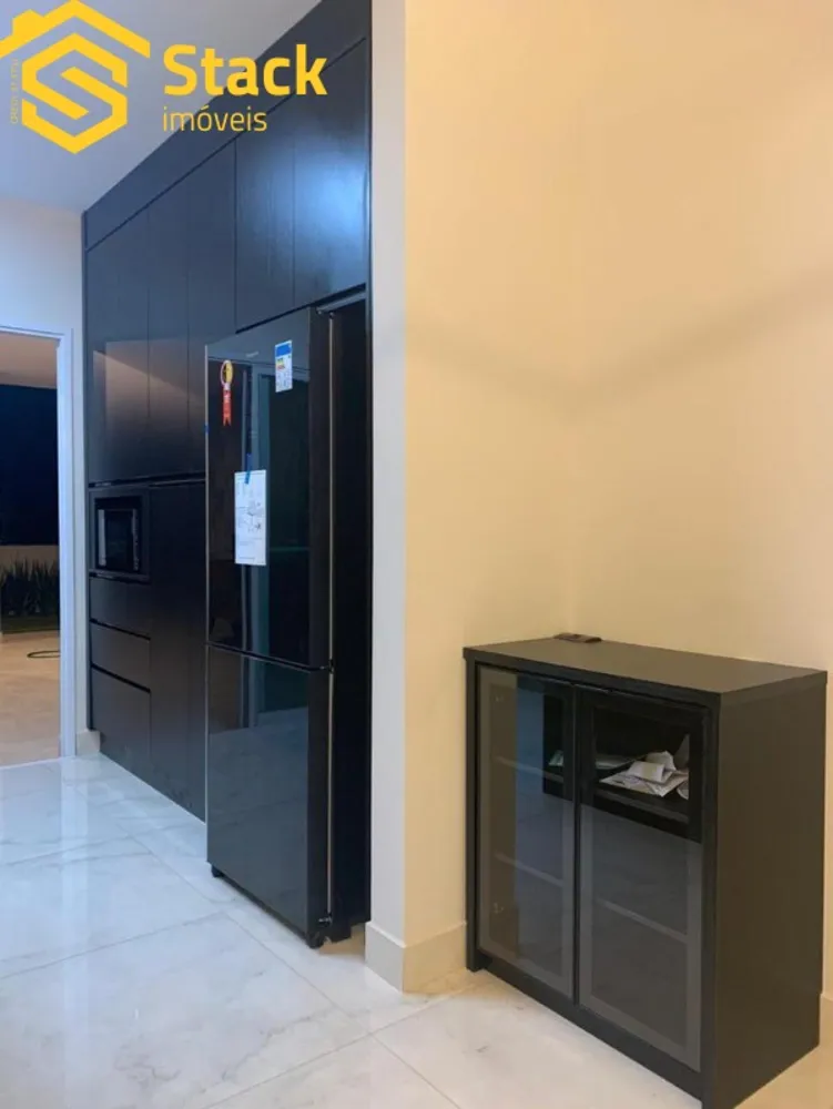 Casa, 3 quartos, 164 m² - Foto 1