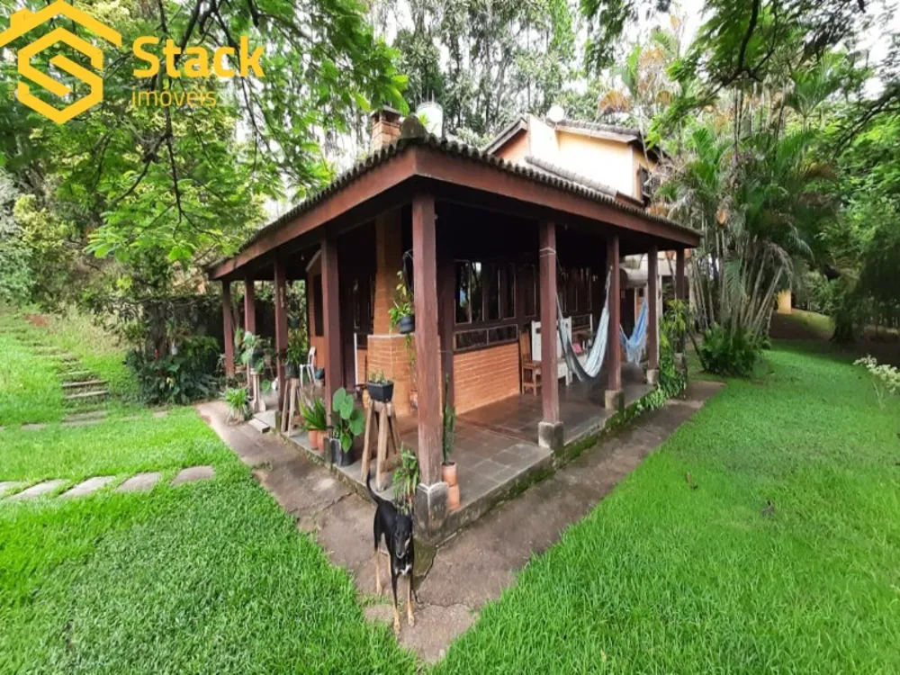 Chácara, 3 quartos, 4424 m² - Foto 1