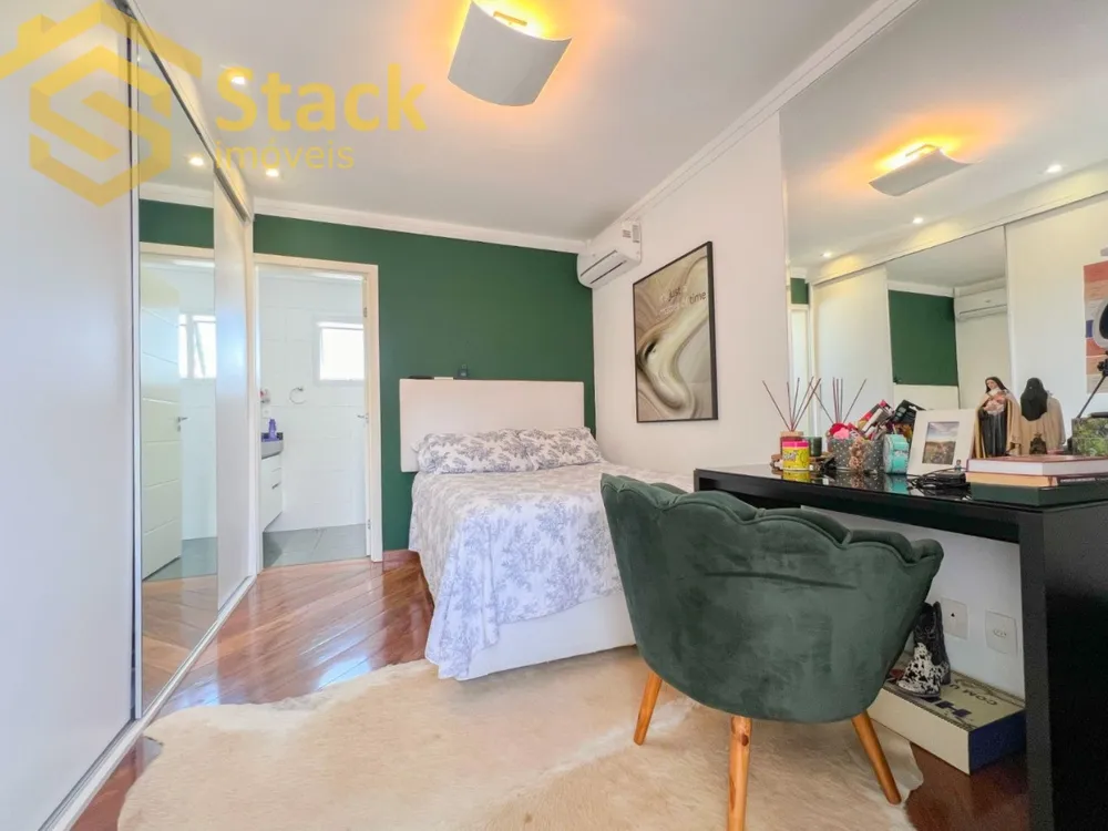 Casa, 4 quartos, 590 m² - Foto 2