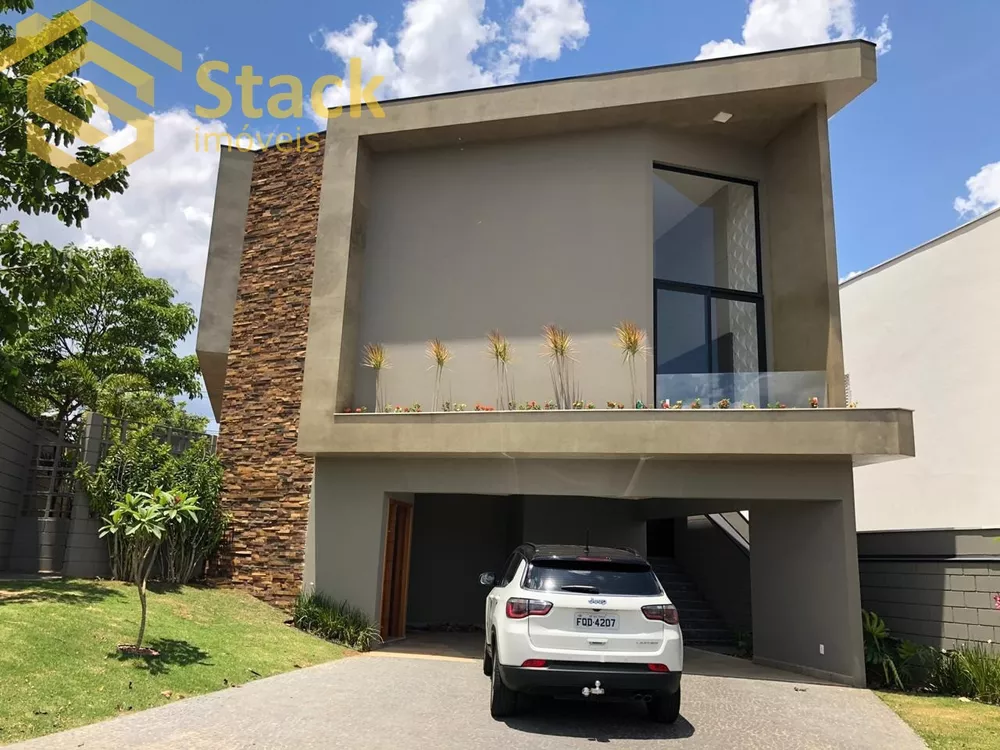 Casa à venda com 3 quartos, 258m² - Foto 3