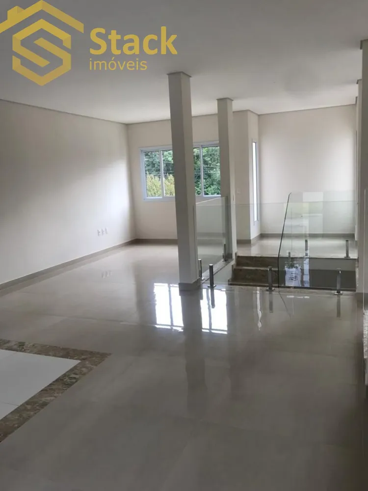 Casa, 3 quartos, 220 m² - Foto 4