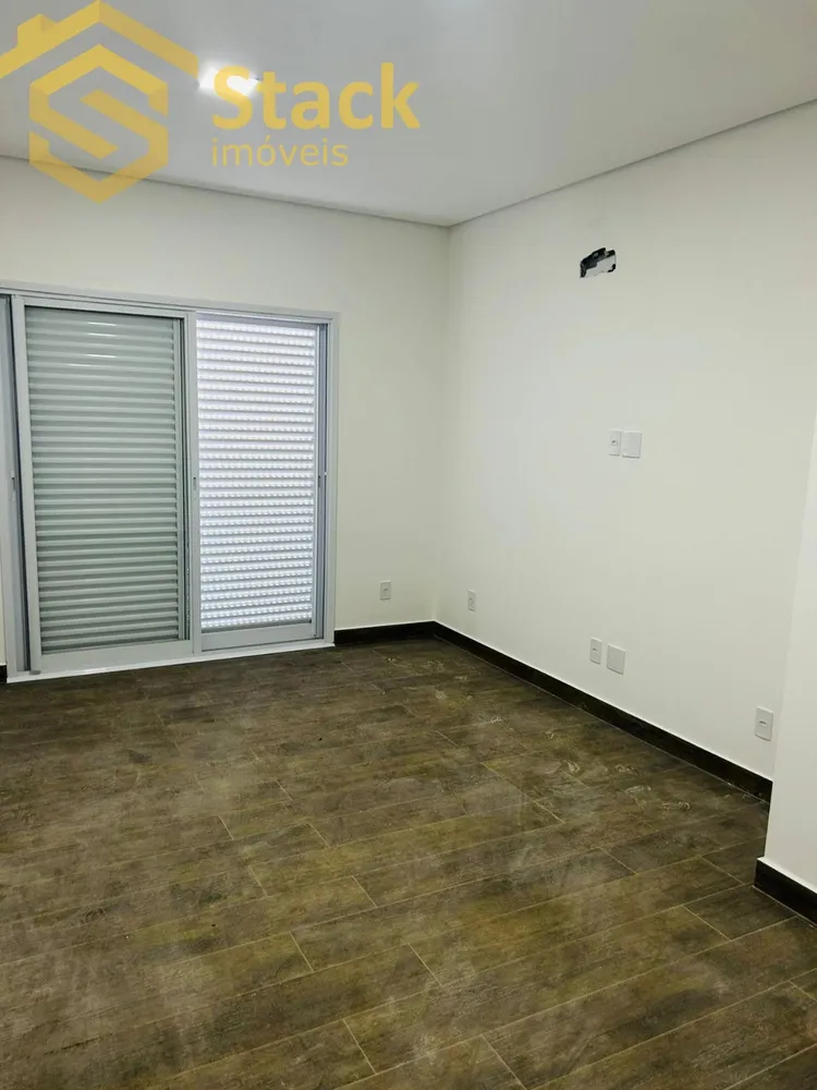 Casa, 4 quartos, 244 m² - Foto 4
