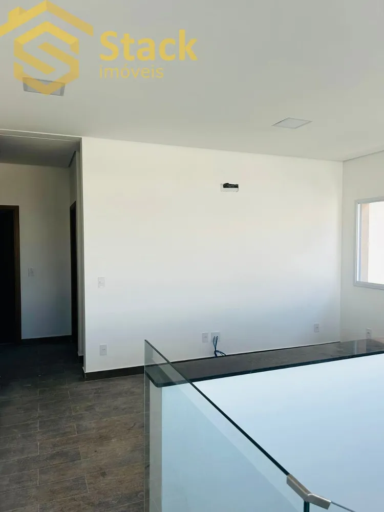Casa, 4 quartos, 244 m² - Foto 2