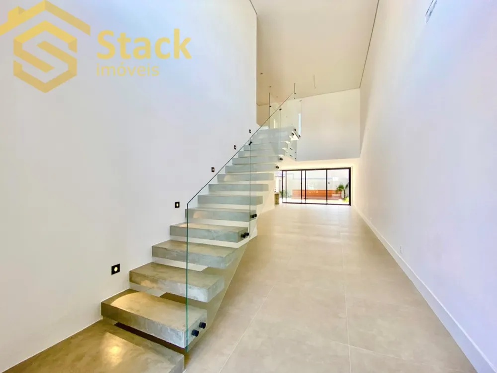 Casa, 3 quartos, 312 m² - Foto 1
