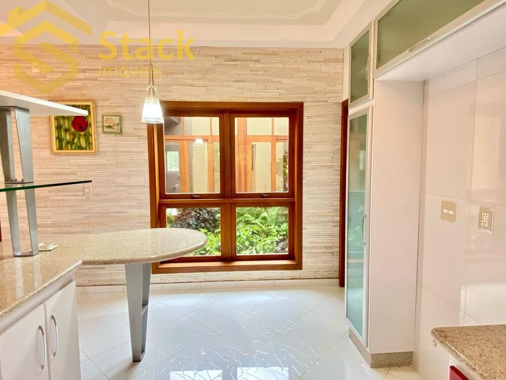 Casa à venda com 3 quartos, 508m² - Foto 3