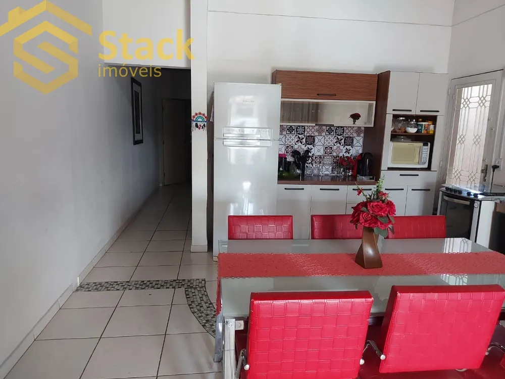 Casa, 2 quartos, 150 m² - Foto 1