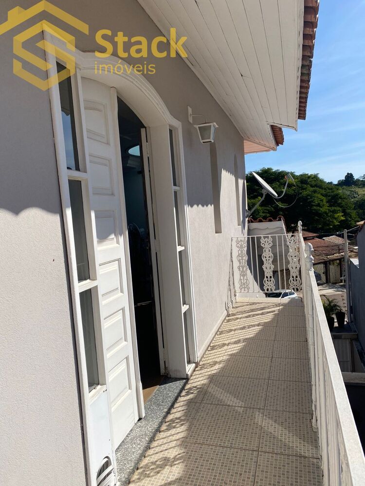 Casa, 3 quartos, 203 m² - Foto 3