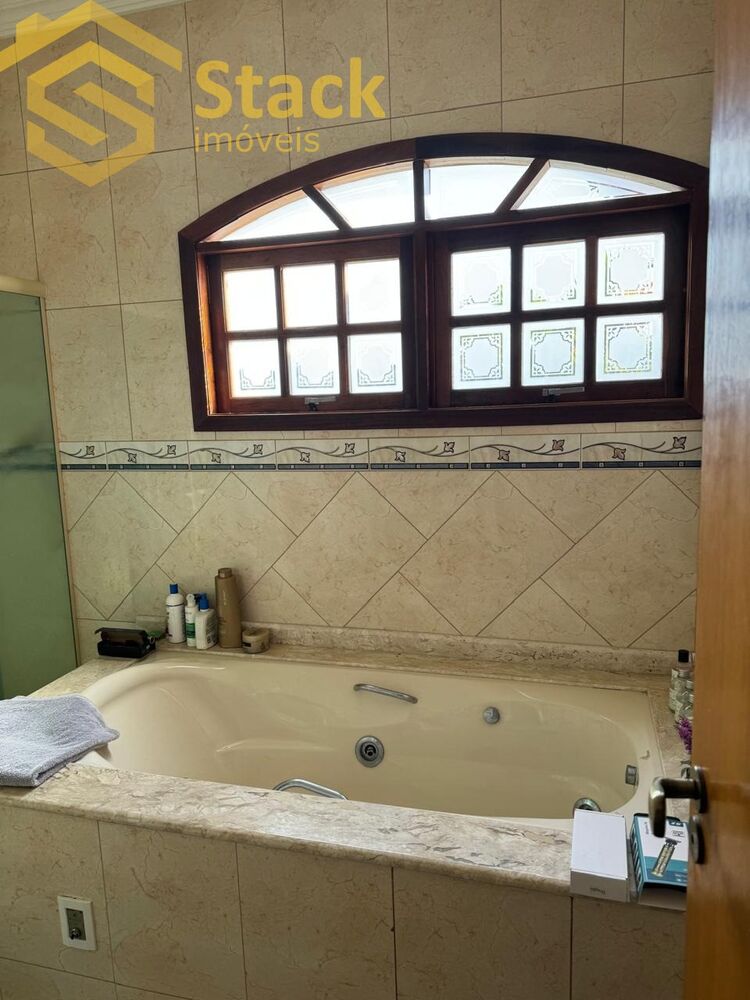 Chácara, 5 quartos, 1000 m² - Foto 2