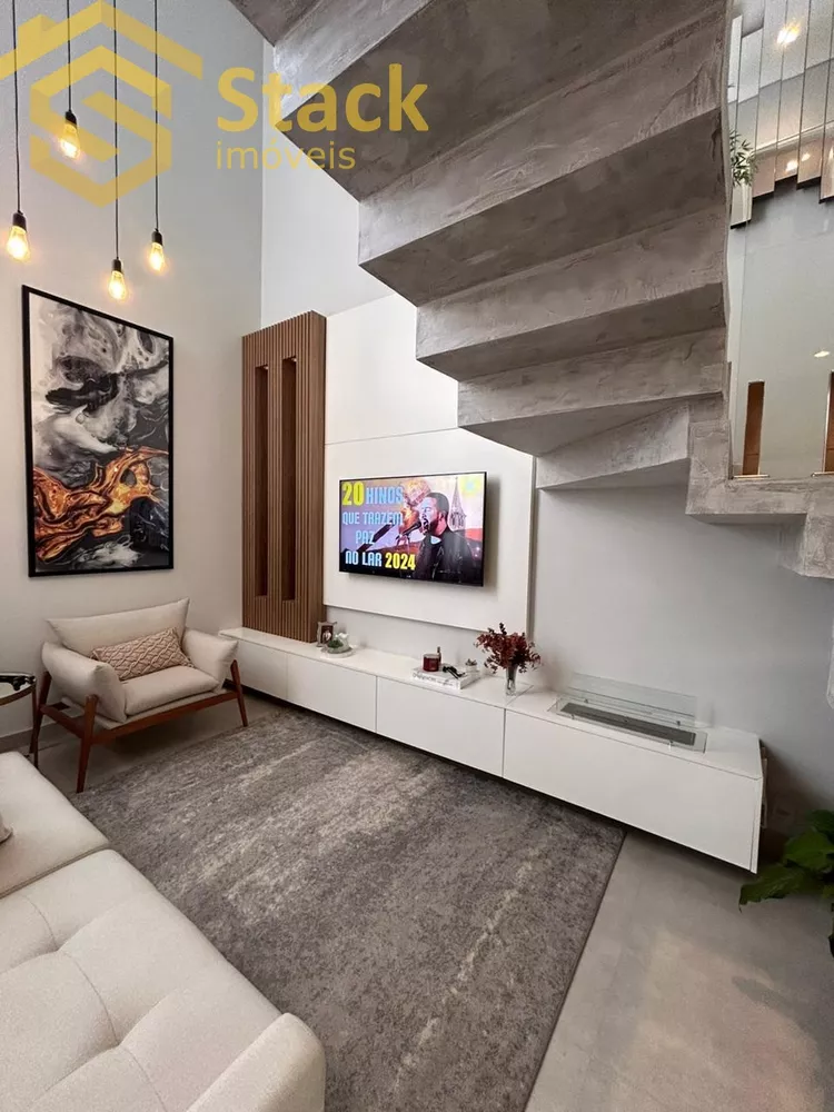 Casa à venda com 3 quartos, 166m² - Foto 8