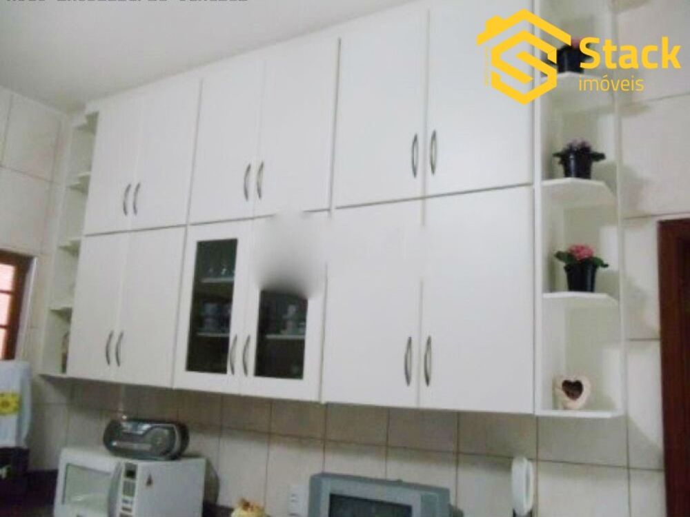 Casa, 3 quartos, 289 m² - Foto 1