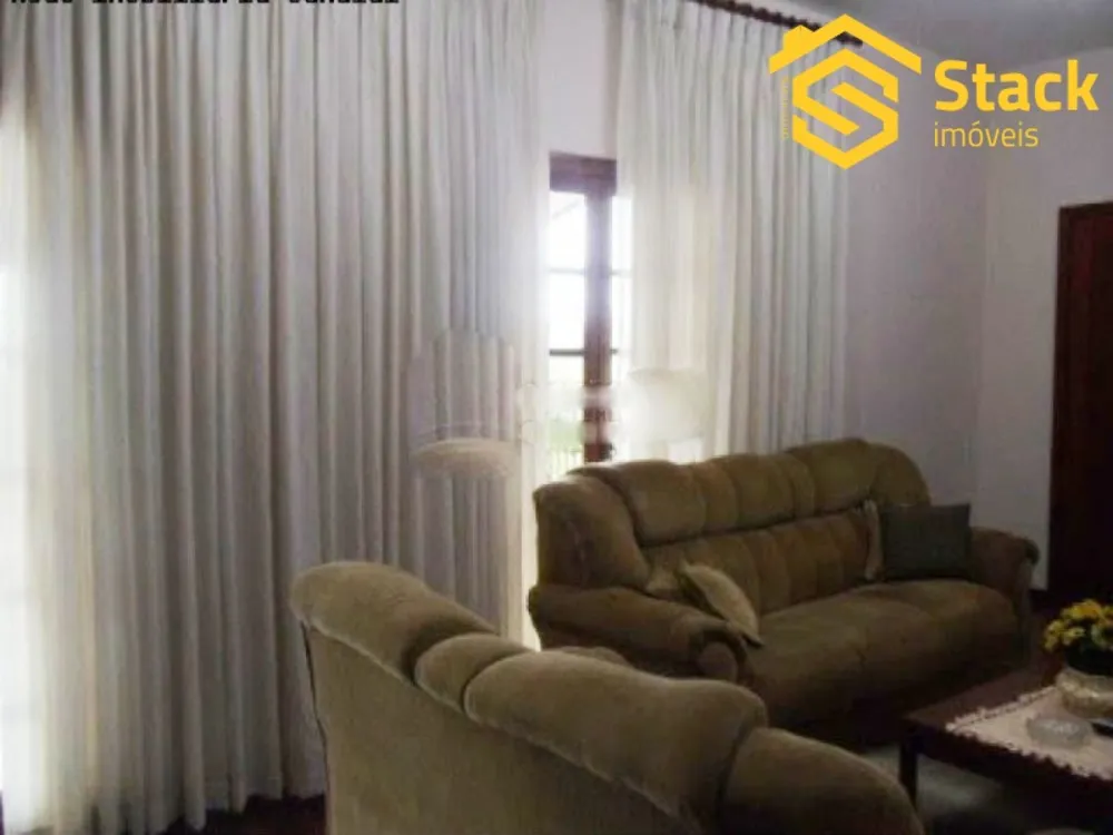 Casa, 3 quartos, 289 m² - Foto 1