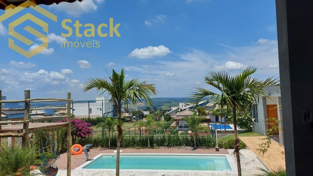 Chácara à venda com 4 quartos, 250m² - Foto 1