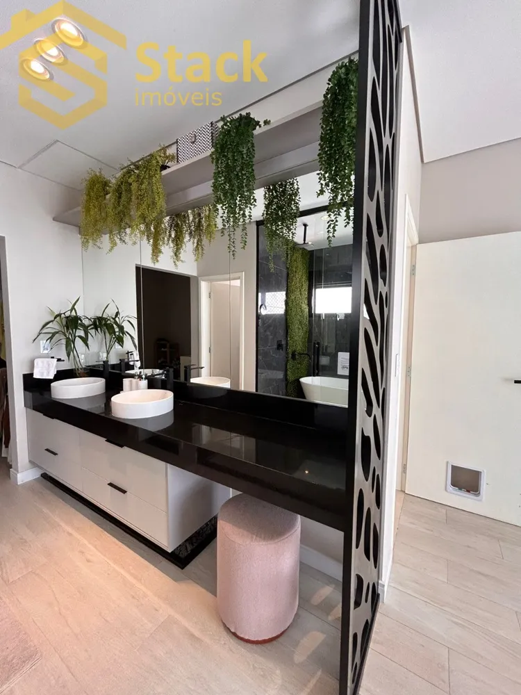 Casa, 4 quartos, 268 m² - Foto 9