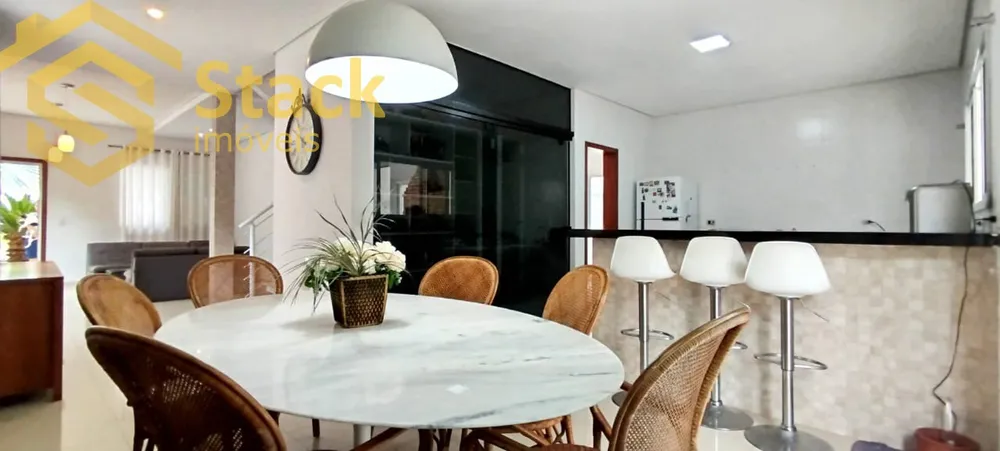 Casa, 4 quartos, 253 m² - Foto 10