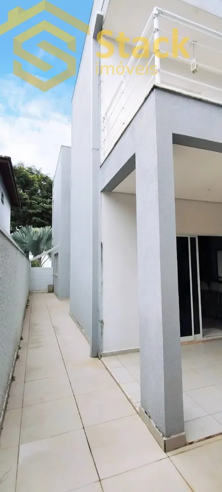 Casa, 4 quartos, 253 m² - Foto 11