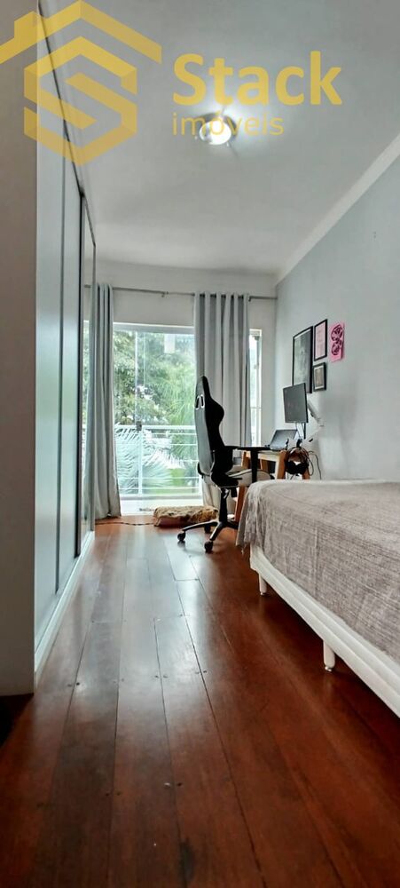Casa, 4 quartos, 253 m² - Foto 4