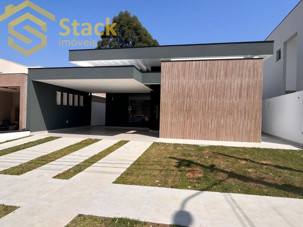 Casa à venda com 3 quartos, 175m² - Foto 1