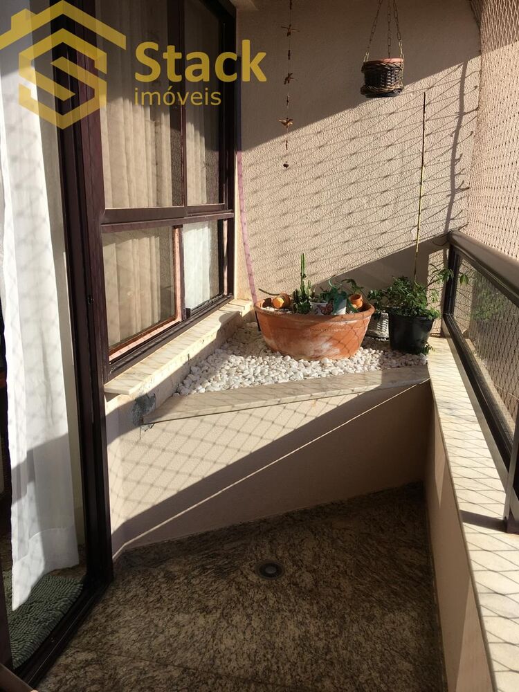 Apartamento à venda e aluguel com 3 quartos, 117m² - Foto 2