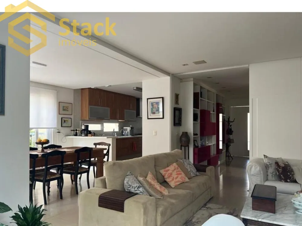 Casa, 4 quartos, 340 m² - Foto 1