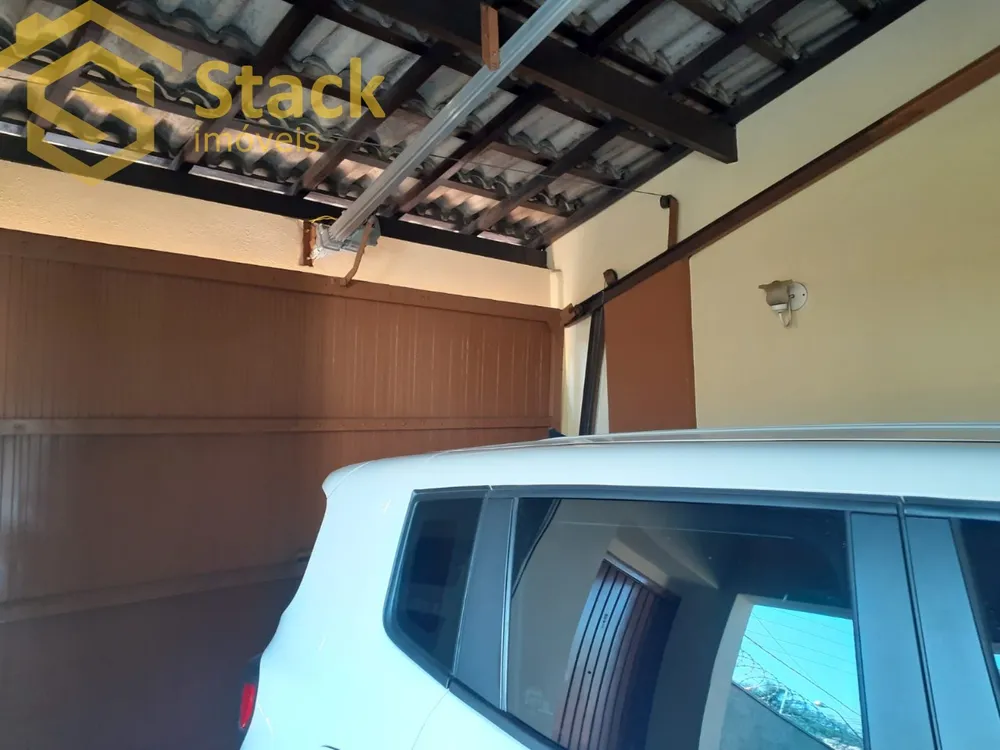 Casa, 3 quartos, 233 m² - Foto 2