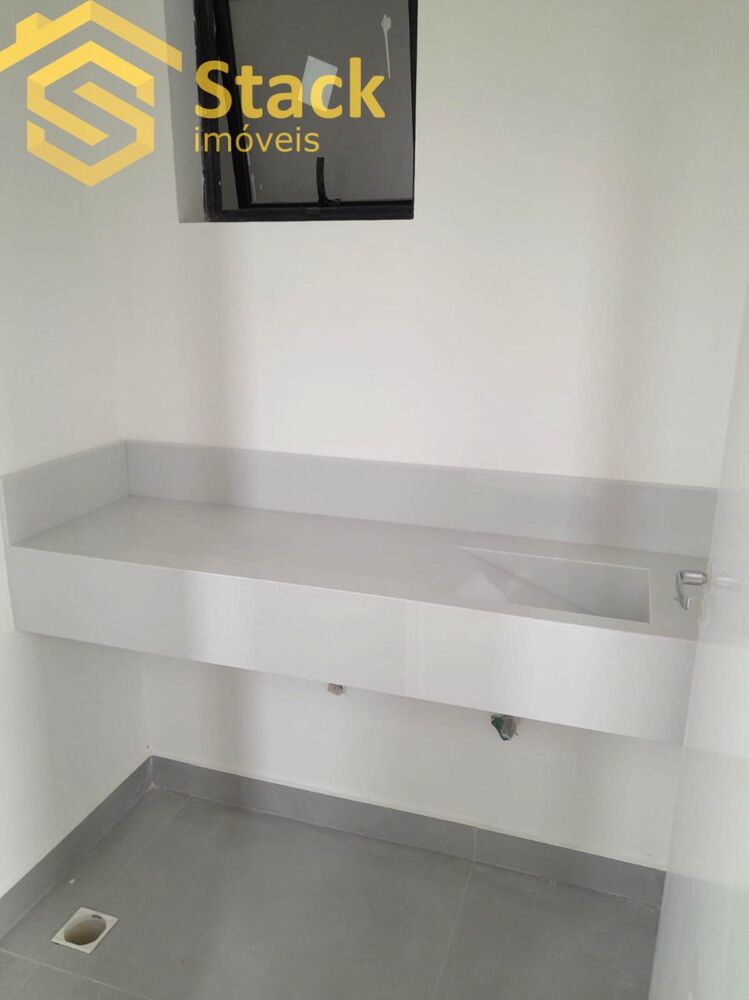 Casa, 3 quartos, 203 m² - Foto 3